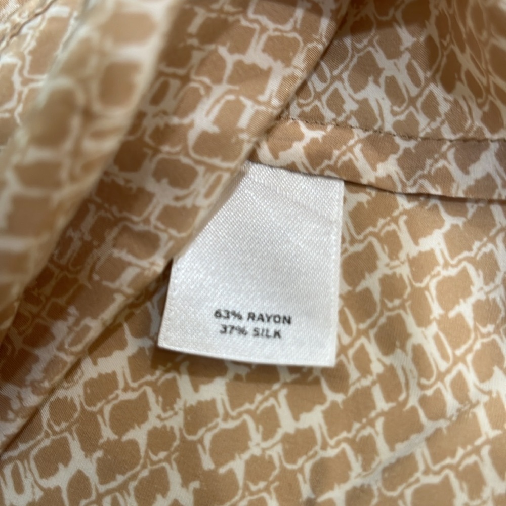 Halogen camel 🐪 colored sleeveless shirt - Picture 6 of 7